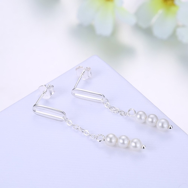 Picture of Touching And Cute Platinum Plated Venetian Pearl Stud 