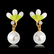 Picture of Stylish Flower Artificial Pearl Dangle Earrings