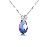 Picture of Fashion Swarovski Element Pendant Necklace in Exclusive Design