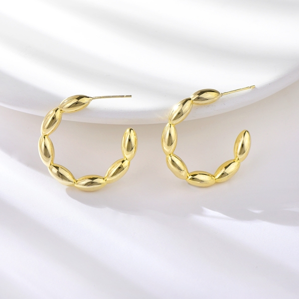 Picture of Shop Gold Plated Dubai Stud Earrings with Wow Elements