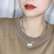 Picture of Bulk Gold Plated Delicate Short Chain Necklace with No-Risk Return