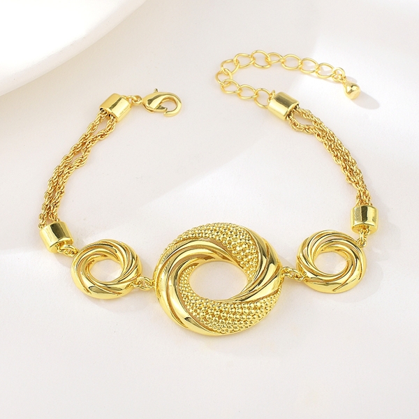 Picture of Zinc Alloy Big Fashion Bracelet From Reliable Factory
