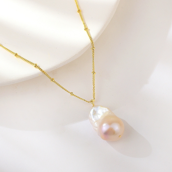 Picture of Baroque pearls natural pearl necklace