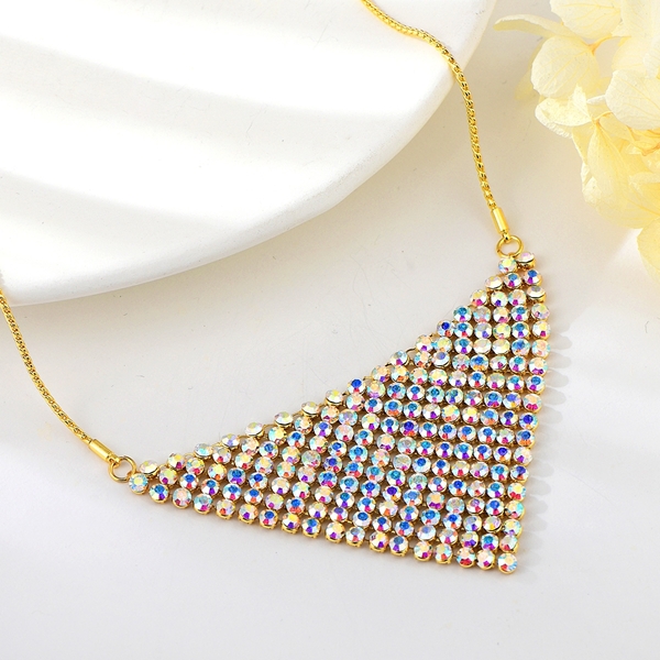 Picture of Good Quality Swarovski Element Big Short Statement Necklace