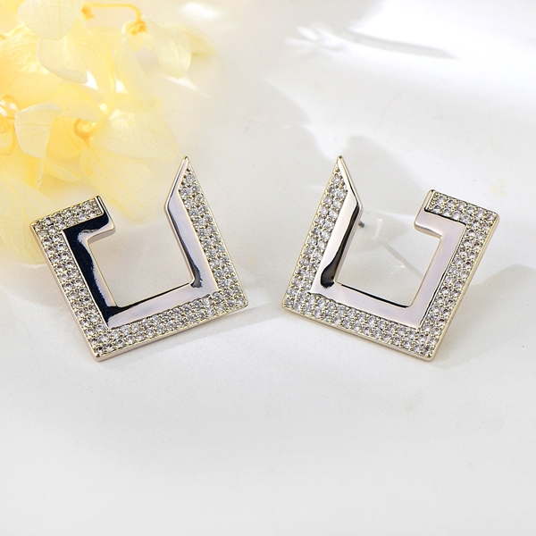 Picture of Shop Platinum Plated Classic Big Stud Earrings with Wow Elements