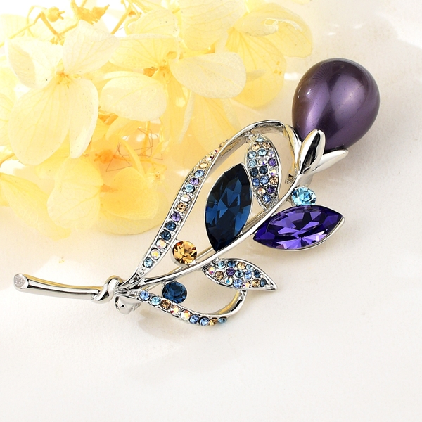 Picture of Wholesale Platinum Plated Swarovski Element Brooche of Original Design